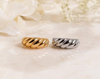 Criossant Ring, Statement Ring, Signet Ring, Gold Ring, Minimalist Dainty Ring, Elegant Stacking Ring, 18K Gold Plated Jewelry Gift for Her