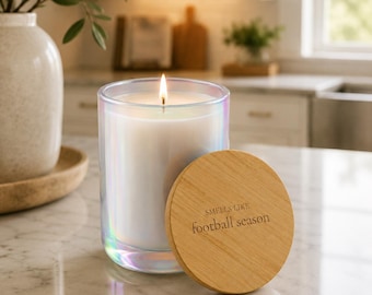 Vela temática da temporada de futebol | Vela de soja gravada de 400g | Presente para fãs de futebol