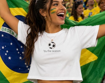 Camiseta Champion Soccer Ball 'tis the season | Camiseta cropped com estampa para a Copa do Mundo