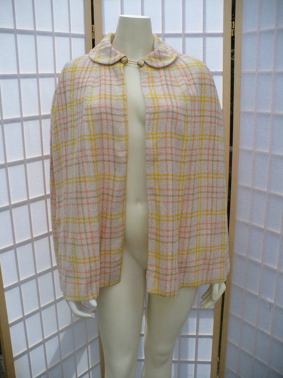 vintage cape/ 1960s coat/ outerwear/ vintage swing