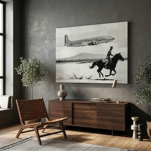Canvasafdruk vliegtuig American Airlines, vintage luchtvaart muurkunst, foto cowboy te paard, reisdecor halverwege de eeuw, zwart-witte kunst afbeelding 3