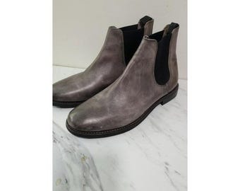 Frye Chelsea A9 Boot Gray little distress 11.5
