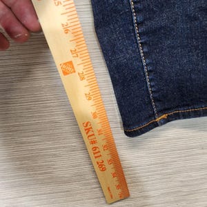 Pantalones vaqueros True Religion GENO Relaxed Slim de lavado oscuro para hombre @25 Talla 30/31 imagen 10