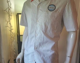 Calvin Klein Mens Pinstripe Short Sleeve Shirt Red Camp Collar Logo Patch Medium