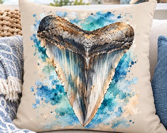 Kussenhoes met afbeelding van een Megalodon-haaientand, kustdecoratie, sierkussen met aquarelprint van een fossiele haaientand, cadeau voor haaienliefhebbers