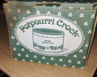Vintage 1980s Rival Potpourri Crock Electric Simmering Cooker with Original Box Ivy Pattern Fragrance Warmer NOS