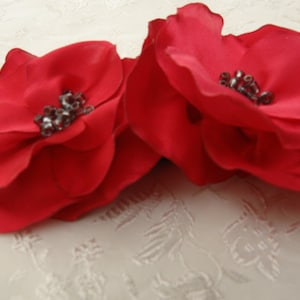 Bridal red flower Bridal hair flower Wedding red flower Bridesmaids red flower Bridal red clips Red bridal