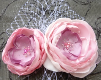 Wedding fascinator flower hairpiece brooch 2in1 Bridal bridesmaid pink blush  clip Beads Pearls