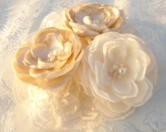 Ivory Champagne Bridal Flower Brooch OR Hair Clip Bridal Flower Hair Clip with Pearls Crystals Champagne Hair Accessory