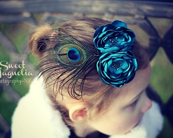 Peacock Head Piece- Feather Fascinator - perfect for a bride, bridesmaid, special occasion or a night on the town.