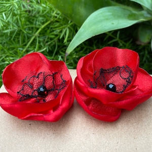 Red Poppy Brooch, Fabric Flower Brooch, Red Flower Pin, Satin Flower Poppies, Holiday Fashion Accessories Women Gift