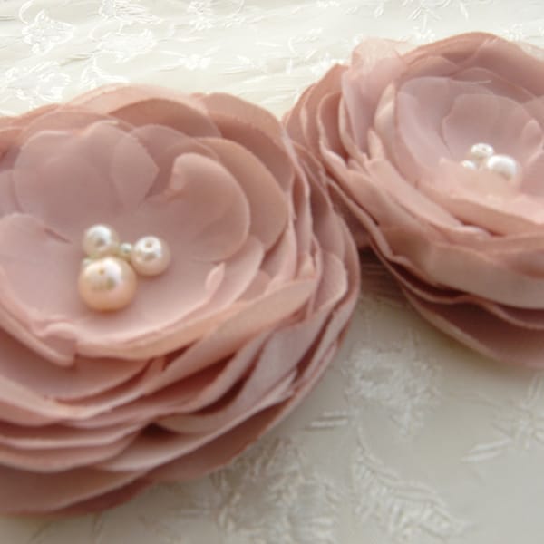 Blush Pink Flower Clip- Hair Fascinator -Bridal Headpiece- Wedding Flower Accessories -Bridesmaid Gift Flower- Hair Accessories Brooch