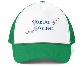 Czapka typu trucker z nutami muzycznymi | Twój głos, Twoja magia, czapka typograficzna