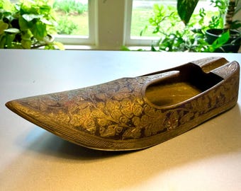 Geätzter Clog Aschenbecher aus Messing