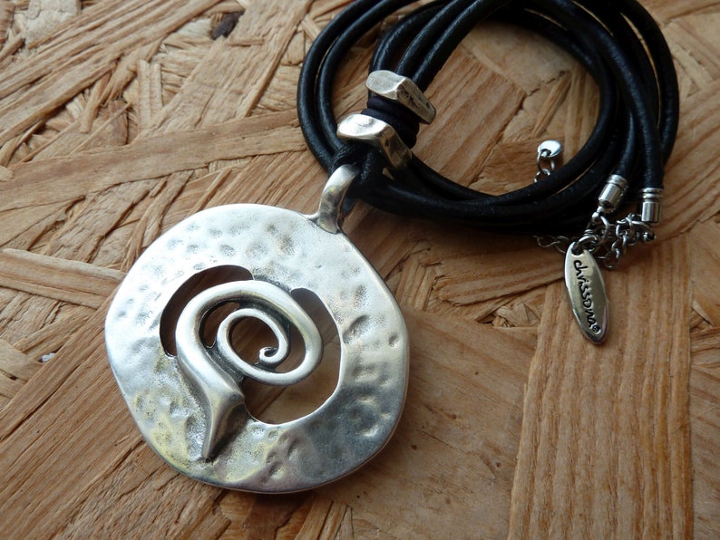 Kette Amulett Spirale Leder schwarz chrissona® design Bild 8