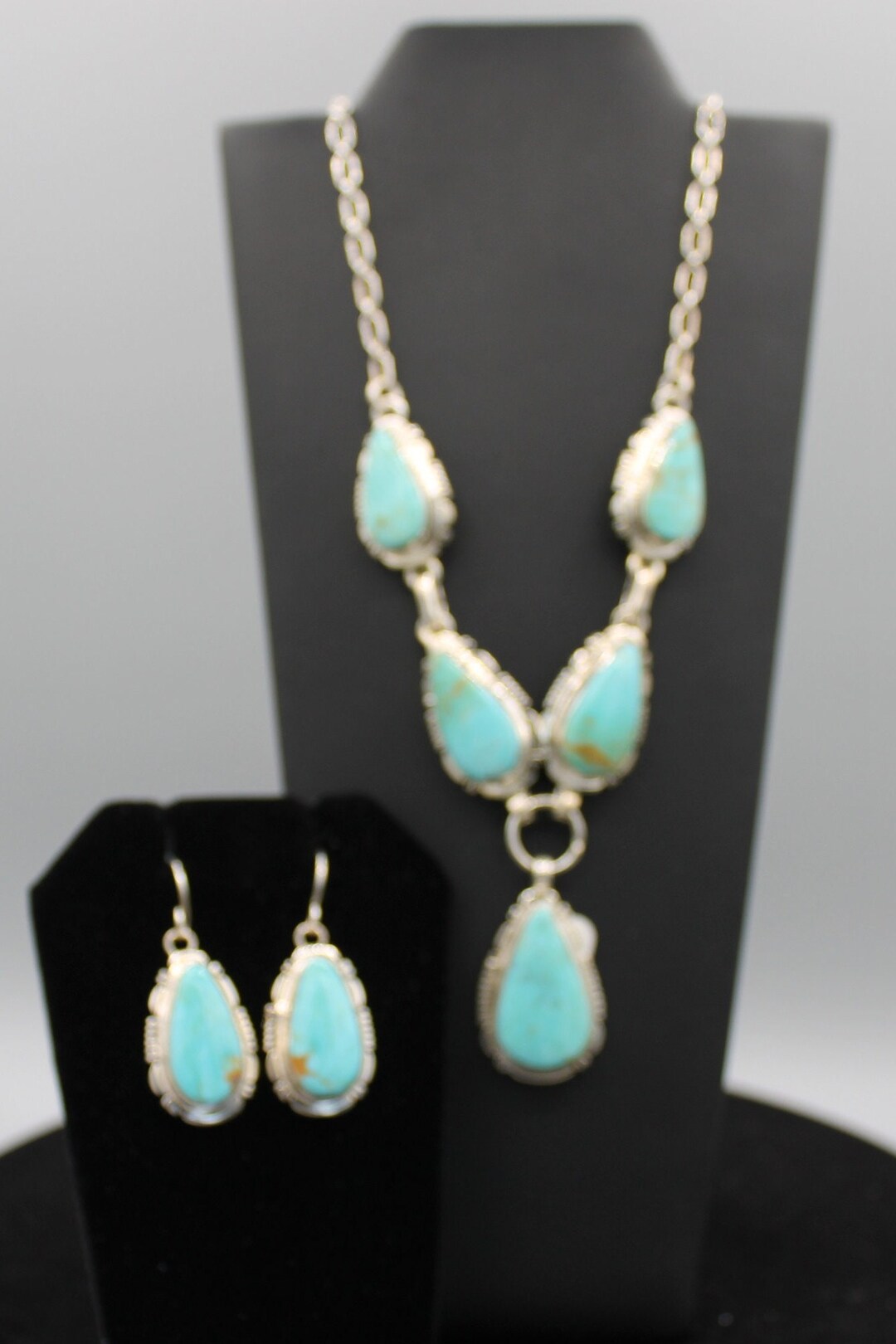 Navajo Handmade Kingman Turquoise Set