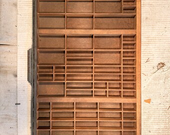Caja tipográfica antigua para cajón de imprenta n.° 34