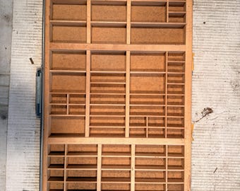 Caja tipográfica antigua para cajón de imprenta n.° 8