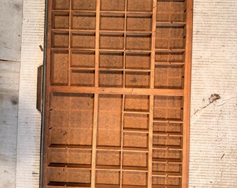 Caja tipográfica antigua para cajón de imprenta n.° 4