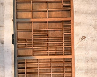 Caja tipográfica antigua para cajón de imprenta n.° 1