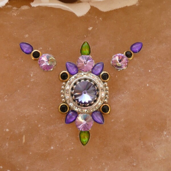 Tribal Bindi hand made with all Swarovski crystals - violet and green colors, set with side bindis