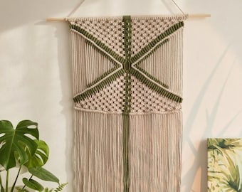 Met de hand geweven Trypillia macramé-muurhanger in Oekraïne