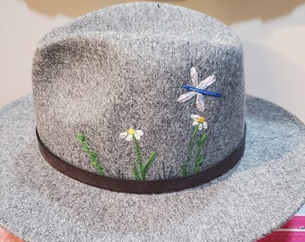 Dragonfly and Daisy Embroidered Felt Fedora Hat