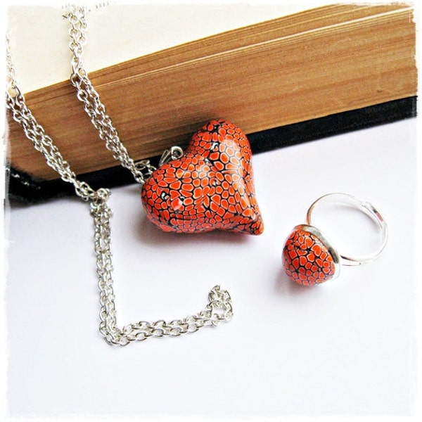 christmasinjuly  Bright Set  necklace pendant-heart on chain and ring pendant-heart on chain  - Polymer Clay