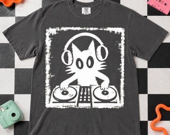 DJ Cat Shirt, Funny Black Cat Comfort Colors Tee, Vintage Music Cat Shirt, Retro DJ Graphic Tee, Cat Lover Gift, Unisex T-Shirt