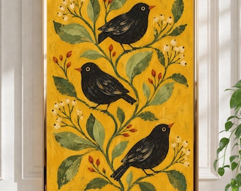 Peut inclure: Une impression d'art mural rectangulaire représentant trois oiseaux noirs perchés sur des branches vertes sinueuses sur un fond jaune vif. Les branches sont ornées de grappes de petites baies blanches et de minuscules bourgeons rouges, encadrées d'un fin bord doré.