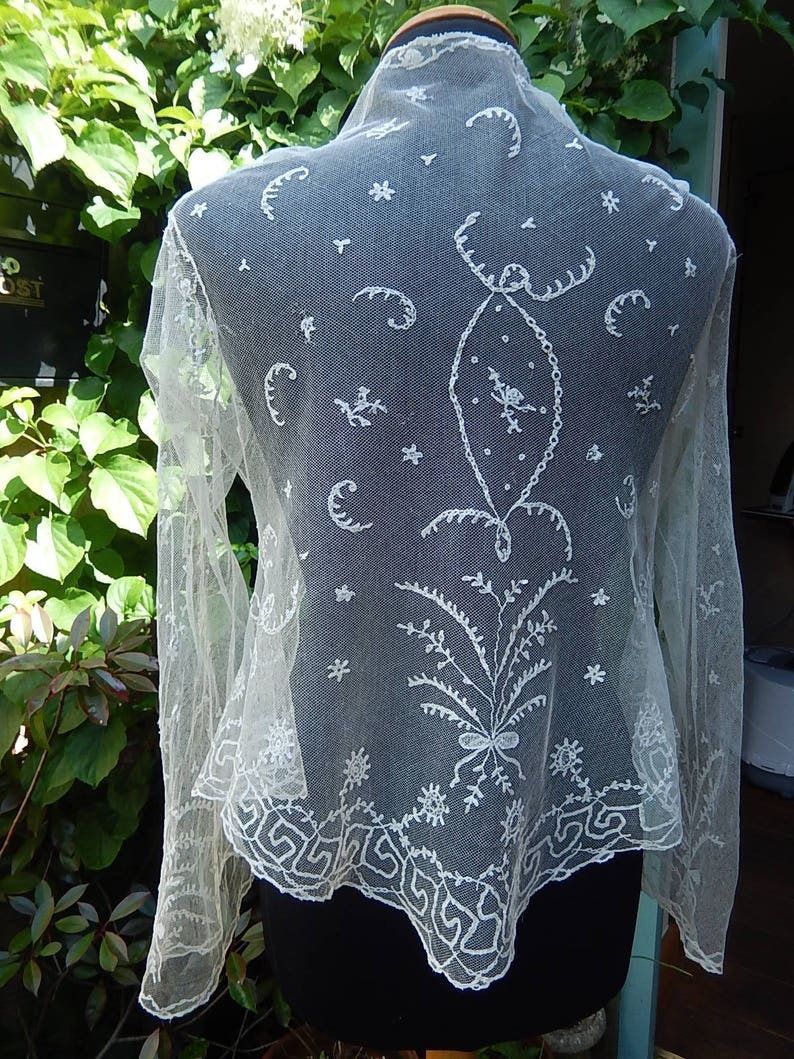 Antique applique lace jacket shrug bridal Victorian hand lace wedding 1800/'s floral sprays and sprigs