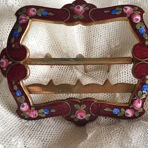 Antique ornate curved enamel gold tone metal buckle 1910 - 20 pretty roses design 2 3/8 ins wide