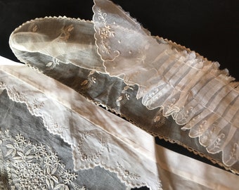 Hand gestickt Musselin Kragen Rand & Manschette (4) Stücke Flora erhabene weiße Arbeit Biesen Vandyke Punkte Frühe viktorianische Austen-Ära 1800