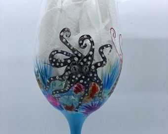 OCTOPUS, SHRIMP, FISH design on  Wine Glass or Water Goblet