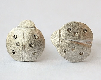 Ear studs ladybug silver rough