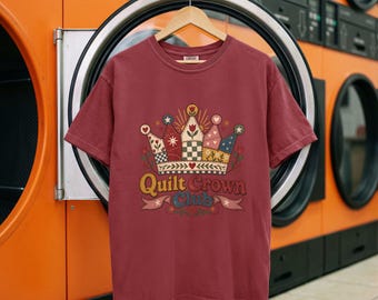 キングキルトシャツ、パッチワーククラウンTシャツ、ヴィンテージコテージコアギフト