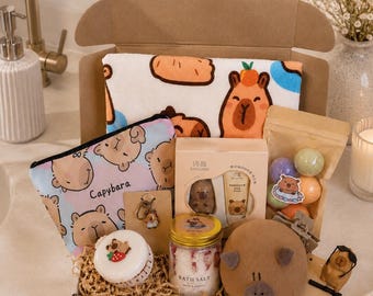 Cute Capybara Spa Gift Box | Kawaii Bath Set, Towel, Cosmetic Pouch & Accessories for Girls