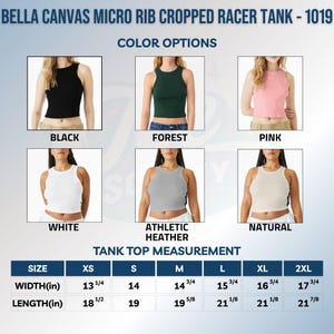 Pode incluir: Regata curta de costas nadador em micro-rib Bella Canvas 1019 nas cores preto, floresta, rosa, branco, cinza mescla e natural. Inclui uma tabela de tamanhos com medidas de largura e comprimento em polegadas para tamanhos XS a 2XL, de 13 1/4 a 17 3/4.