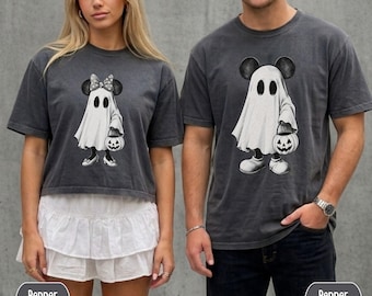 Camisetas retrô de casal Mickey e Minnie para o Halloween, camiseta Comfort Colors Mickey Fantasma Boxy, camiseta familiar Disney de Halloween com Minnie Fantasma
