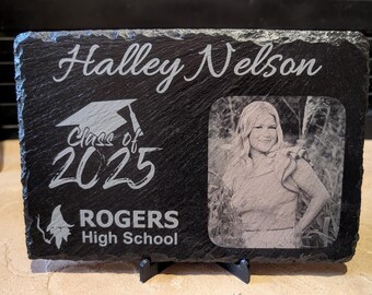 Placa fotográfica de graduación personalizada con grabado láser de 9" x 6"