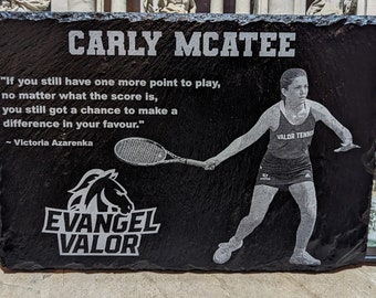 Placa fotográfica deportiva de tenis grabada con láser personalizada de 9" x 6"