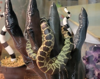 Scary Devil Demon LEFT Hand Reptile Tank Decoration Snake Climbing Tree
