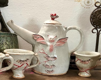 Bat-ty ( Bat Tea ) Teapot and Four Tea Cups Set! Whimsigoth