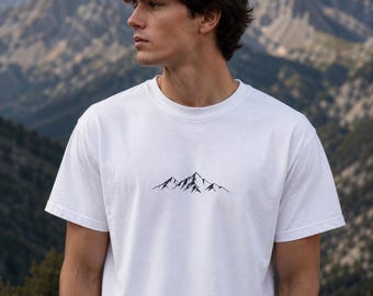 Minimalistisches Berg Shirt, Natur Grafik T-Shirt, Wandern T-Shirt, Outdoor Abenteuer Shirt, Berg Liebhaber Geschenk