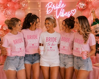 Personalisierte Bride Squad Shirts, individuelle Brautjungfer T-Shirts, Bachelorette Party Shirts, passende Brautparty T-Shirts, Bride To Be Group Shirts
