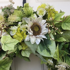 White Sunflowers & Ranunculus with Bright Green Ivy Wreath | Etsy