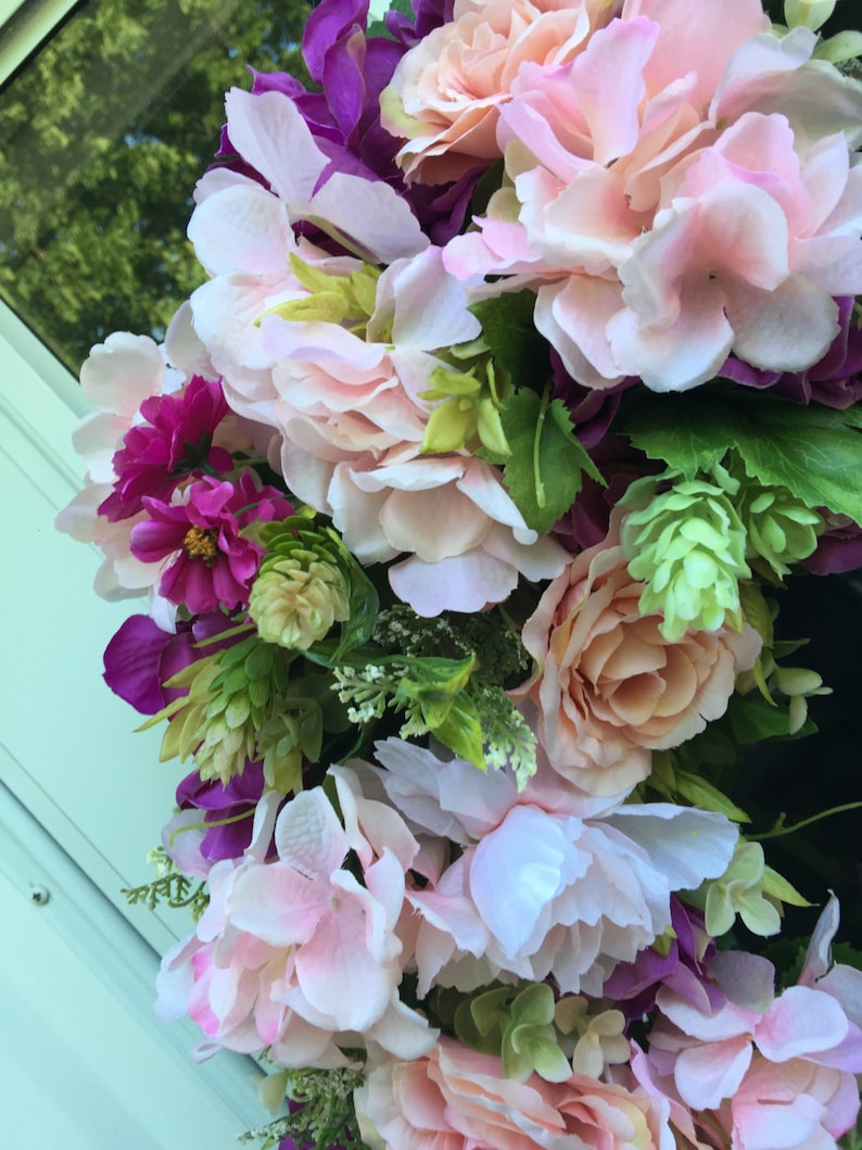 Pink Hydrangea /& Roses with orchid Daisies