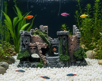 Aquariumdekoration, 300 g schwere Fischburg aus Kunstharz mit rustikalen Details, 17 cm