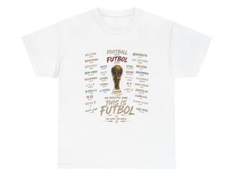 Camiseta multilingüe con tipografía del Mundial de Fútbol / 'El Juego'