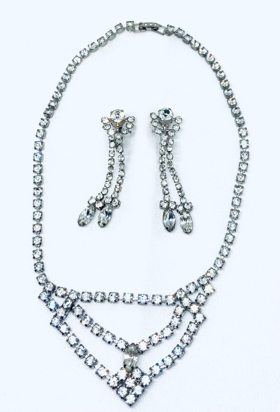 Destash Vintage Rhinestone Necklace and Earrings S